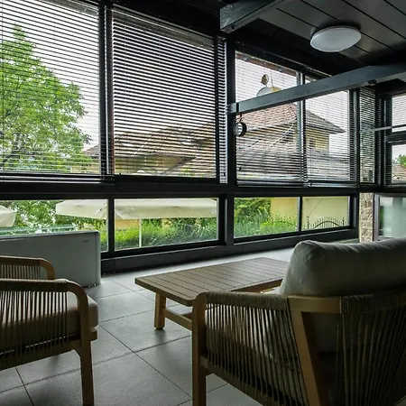 Mr Goergey Art & Spa