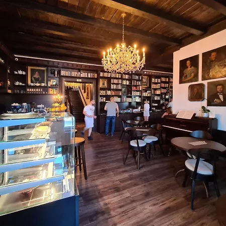 Mr Goergey Art & Spa Ξενοδοχείο